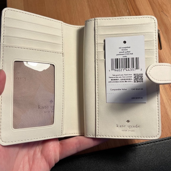 Kate Spade Carey Medium Compact Bifold Wallet in Parchment NWT - Picture 7 of 7